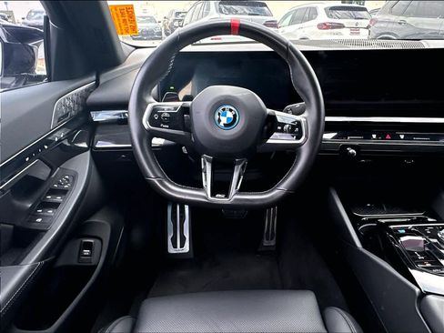 Used 2024 BMW i5 M60 w/ Premium Package AWD/4WD image 11