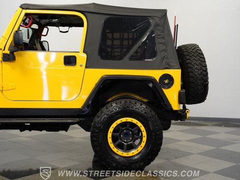 Used 2006 Jeep Wrangler Rubicon w/ Security Group AWD/4WD image 25