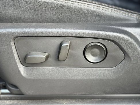 Used 2023 Chevrolet Silverado 1500 High Country w/ High Country Premium Package image 21