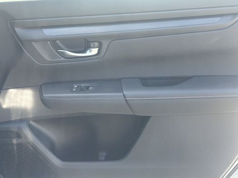 Used 2025 Honda CR-V Sport image 14