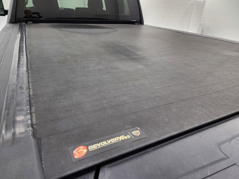 Used 2022 GMC Sierra 2500 SLT w/ LPO, GMC Protection Package image 34