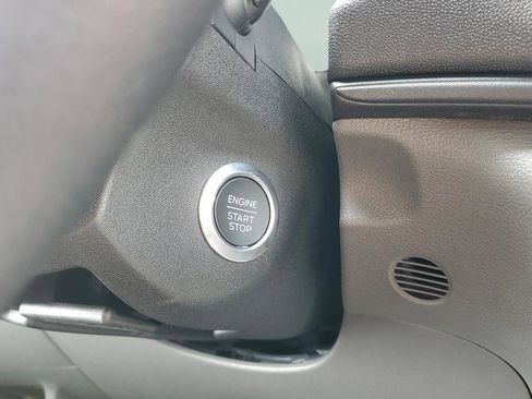 New 2026 Ford Transit 250 148 Medium Roof RWD image 36