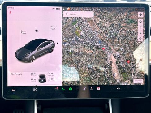 Used 2020 Tesla Model 3 Standard Range Plus image 18