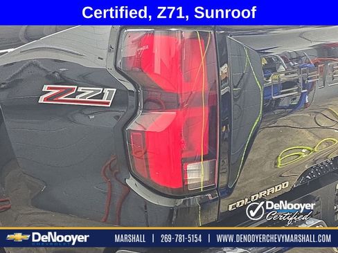Used 2023 Chevrolet Colorado Z71 w/ Z71 Convenience Package 2 AWD/4WD image 34