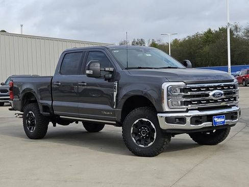 New 2026 Ford F250 Lariat w/ Tremor Off-Road Package image 2