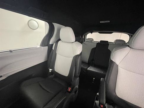 New 2026 Toyota Sienna XSE AWD/4WD image 12