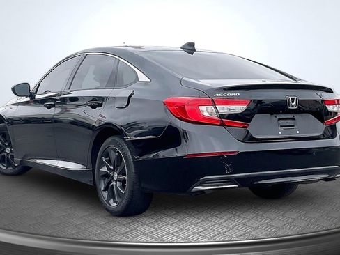 Used 2020 Honda Accord LX image 2