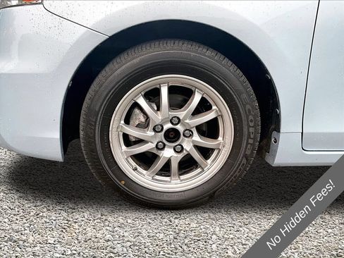 Used 2014 Toyota Prius V Two FWD image 8