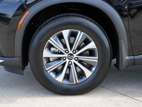 Certified 2026 INFINITI QX60 Pure w/ Cargo Package FWD image 24