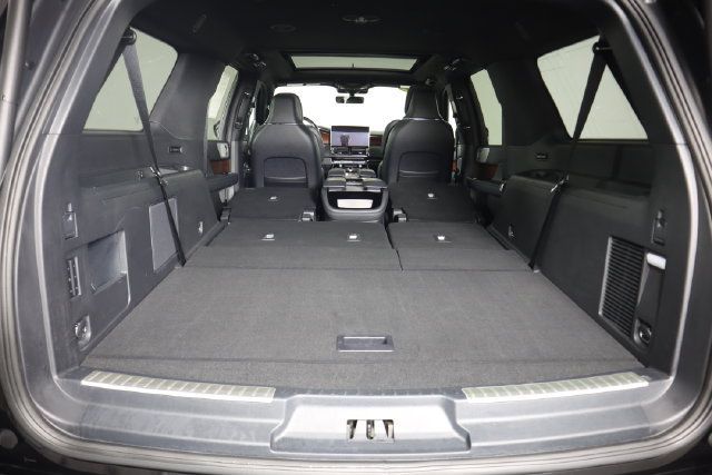 Used 2023 Lincoln Navigator L Reserve w/ Equipment Group 201A AWD/4WD image 63