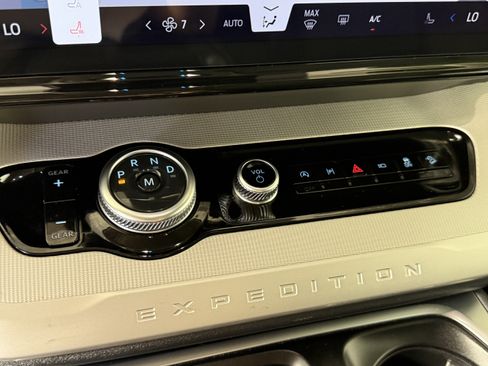 Certified 2025 Ford Expedition Max Active AWD/4WD image 25