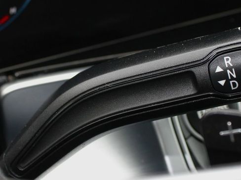 Used 2023 Mercedes-Benz GLB 250 image 22