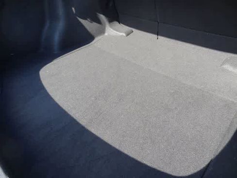 Used 2022 Toyota Corolla SE image 8