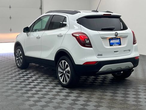Used 2022 Buick Encore Preferred AWD/4WD image 10
