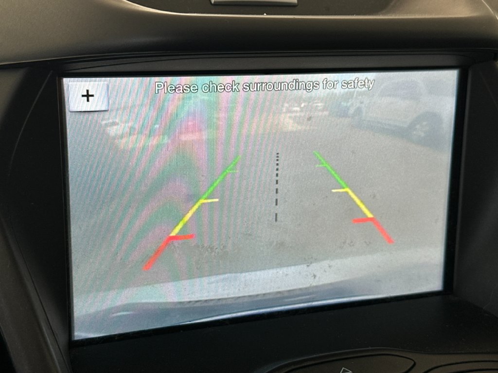 Used 2016 Ford Escape SE w/ SE Leather Comfort Package FWD image 18
