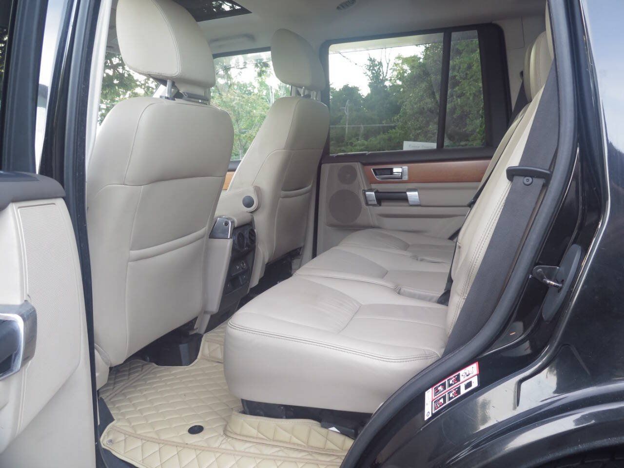 Used 2012 Land Rover LR4 HSE LUX w/ Luxury Pkg AWD/4WD image 14