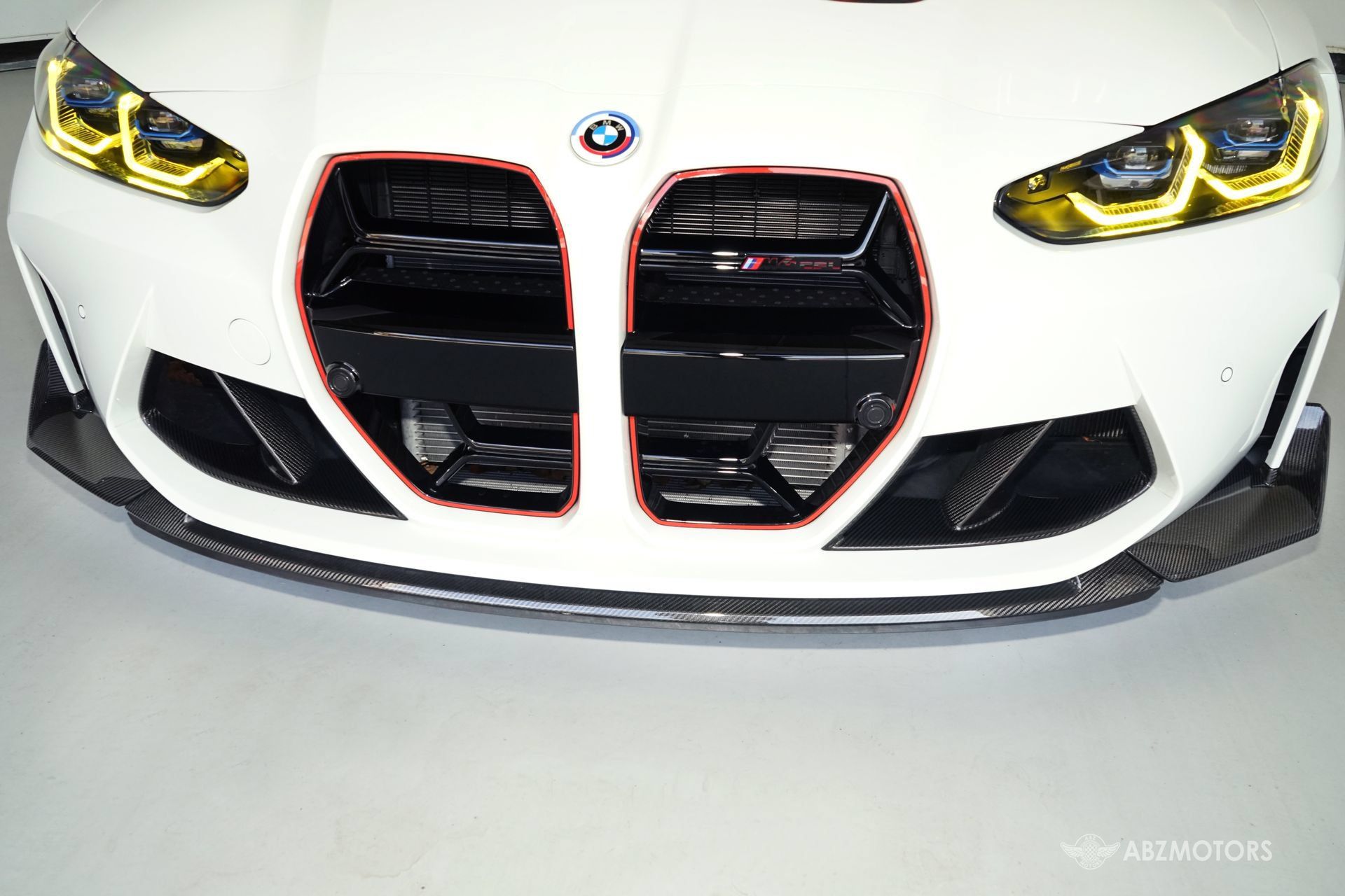 Used 2023 BMW M4 CSL RWD image 11