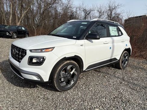 New 2026 Hyundai Venue SEL image 1