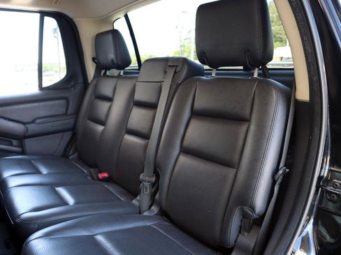 Used 2010 Ford Explorer Sport Trac Limited image 22