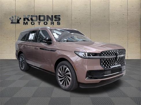 New 2025 Lincoln Navigator Black Label image 3