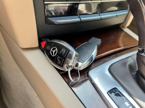 Used 2011 Mercedes-Benz E 350 Coupe image 37