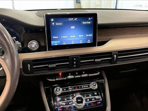 Used 2020 Lincoln Corsair Reserve w/ Elements Package image 6