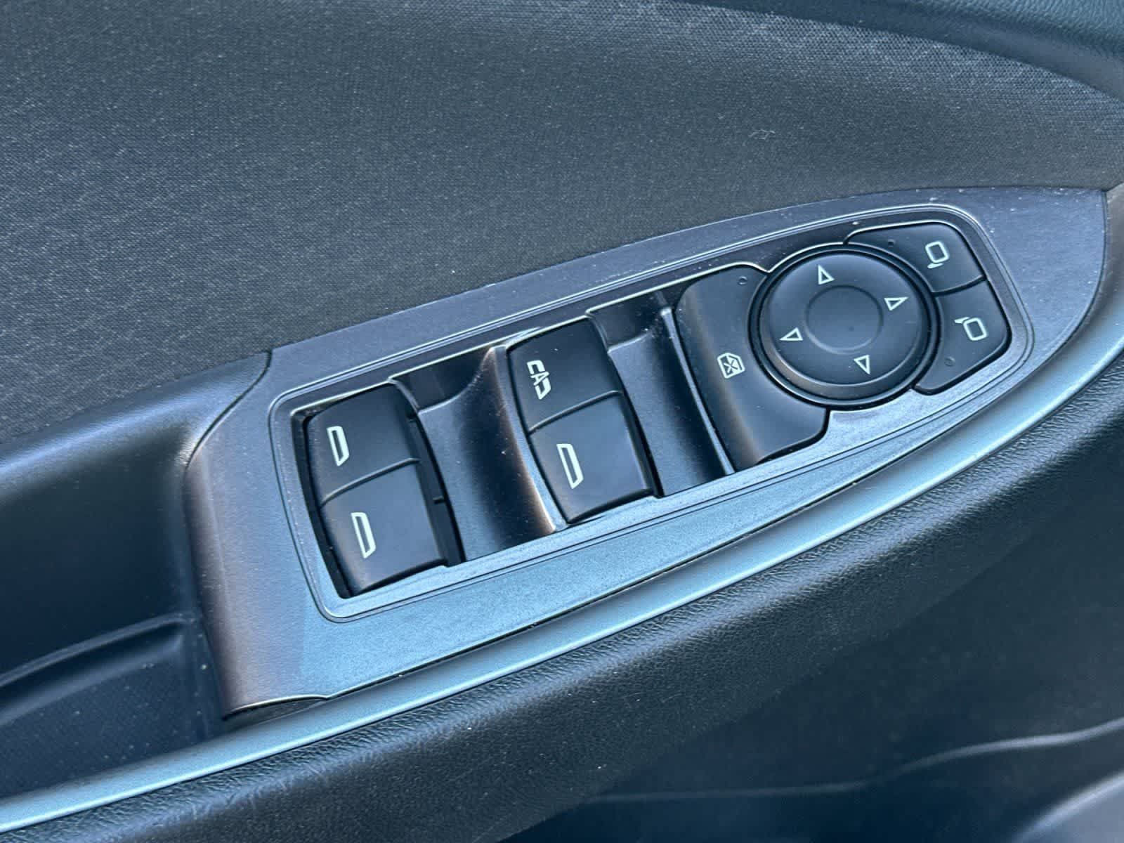 Used 2023 Chevrolet Malibu LT FWD image 14