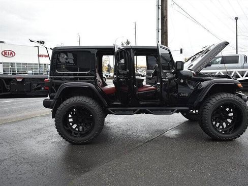 Used 2024 Jeep Wrangler Unlimited Rubicon 392 AWD/4WD image 42