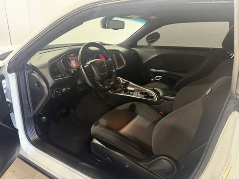 Used 2022 Dodge Challenger GT RWD image 15