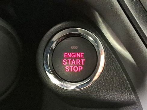 Used 2025 Subaru Crosstrek 2.5i Limited image 22