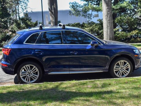 Used 2020 Audi Q5 2.0T Premium Plus w/ Premium Plus Package AWD/4WD image 9