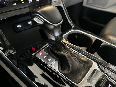 Used 2022 Kia Carnival SX Prestige FWD image 22
