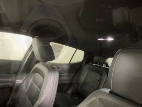 Used 2025 Chevrolet Equinox EV LT w/ Convenience Package FWD image 24