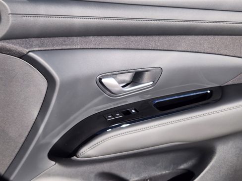 New 2026 Hyundai Tucson Limited AWD/4WD image 15