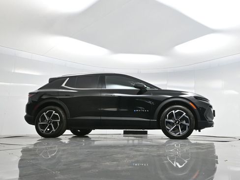 Used 2026 Chevrolet Equinox EV LT image 47