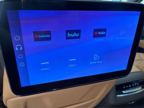 New 2025 Cadillac Escalade ESV Premium Luxury image 18