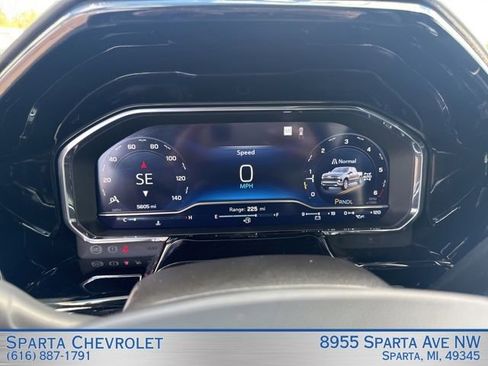 Used 2025 Chevrolet Silverado 1500 LT AWD/4WD image 23