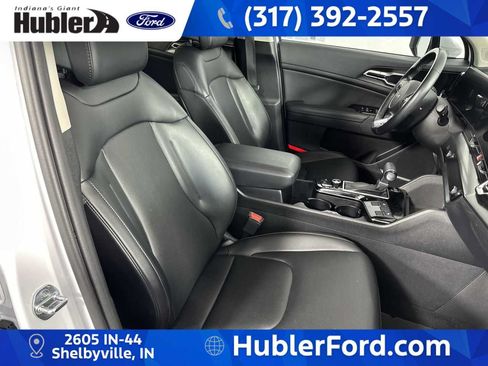 Used 2024 Kia Sportage EX FWD image 20