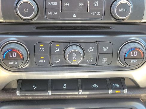 Used 2017 Chevrolet Silverado 1500 LTZ w/ Sport Package AWD/4WD image 28