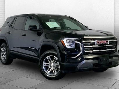Used 2025 GMC Terrain Elevation