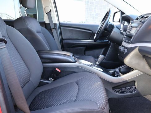 Used 2018 Dodge Journey SXT w/ Connectivity Group image 10