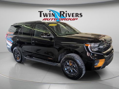 Used 2026 Ford Expedition Tremor AWD/4WD image 10