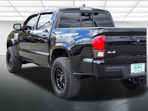 Used 2021 Toyota Tacoma SR AWD/4WD image 52