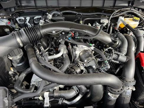 New 2025 Ford Bronco Raptor image 23