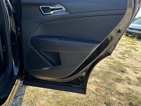 New 2026 Kia Sportage SX image 16