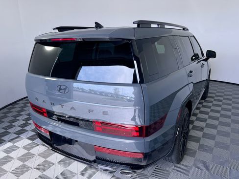 Used 2025 Hyundai Santa Fe Calligraphy FWD image 3