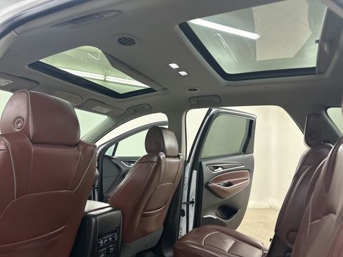 Used 2018 Buick Enclave Avenir w/ Avenir Technology Package image 28