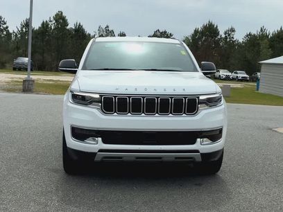 Used 2024 Jeep Wagoneer Series II w/ Flexible Seating Group