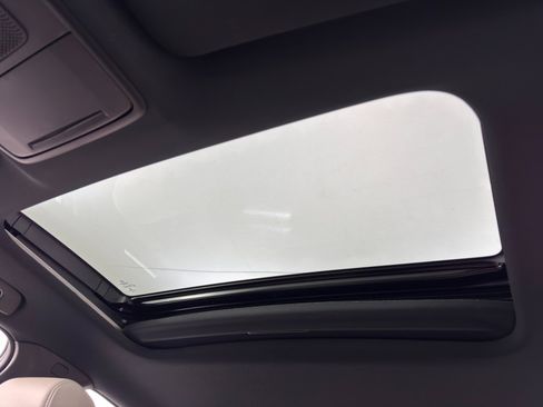 Used 2022 Honda Civic Sport Touring image 11