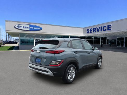 Used 2022 Hyundai Kona SE FWD image 8